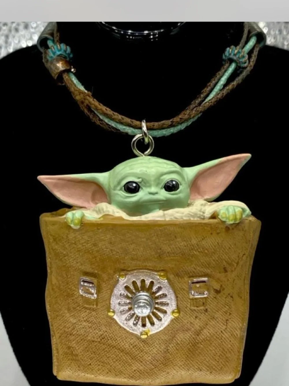 Hallmark * Star Wars ^^^ Custom Ladies Necklace / Mobile * Bonus ! 👀 at Pics !!!